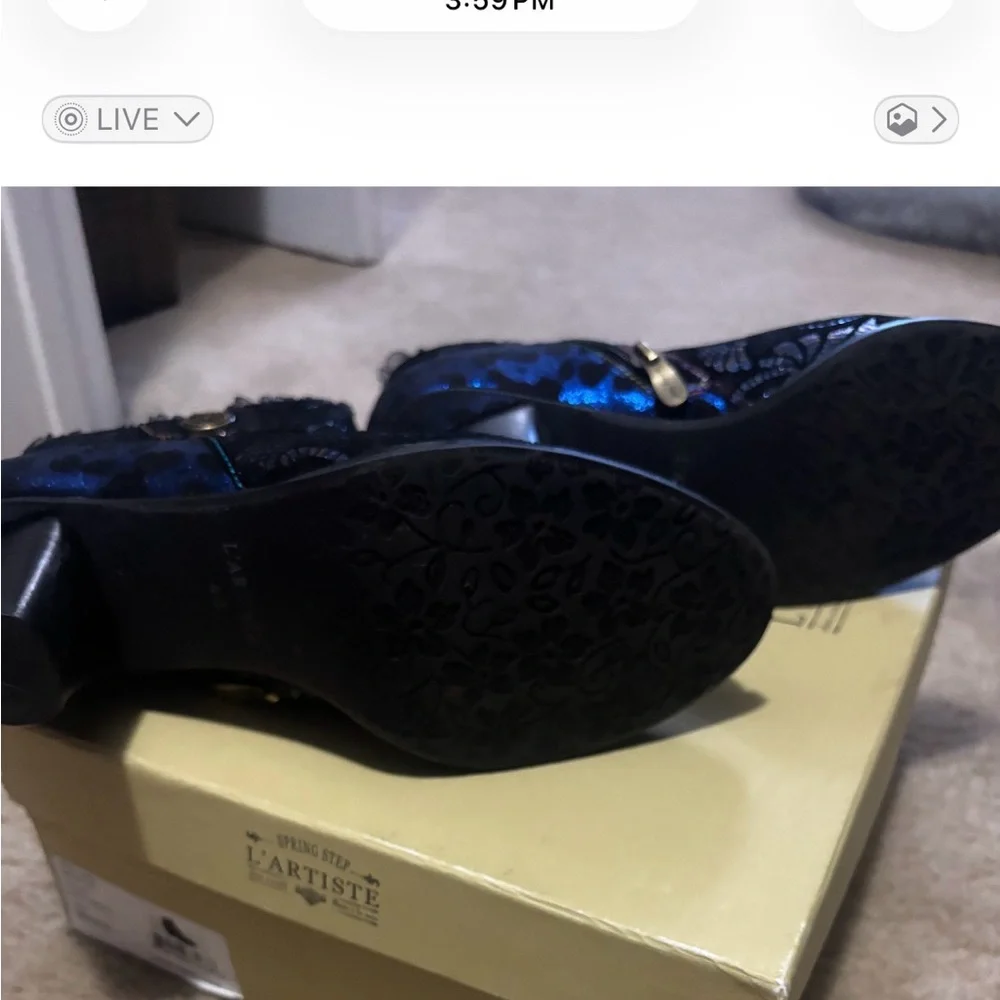 L'ATISTE Elegant Black and Blue Heeled Boots - Picture 3 of 4